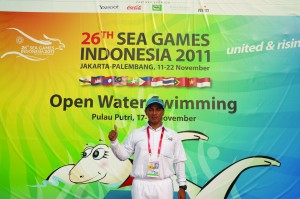 Mahasiswa UM Perkuat Jajaran Wasit Lomba Renang SEA Games 2011